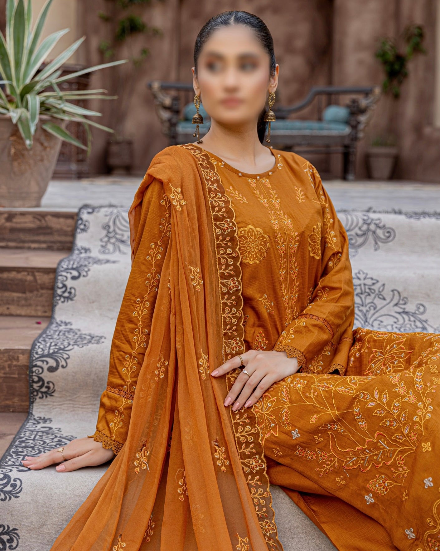 Fantak Ayra | Embroidered Doria Viscose | Design 3