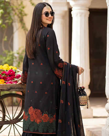 Gullerukh Banarsi | Jacquard Lawn | Design 3