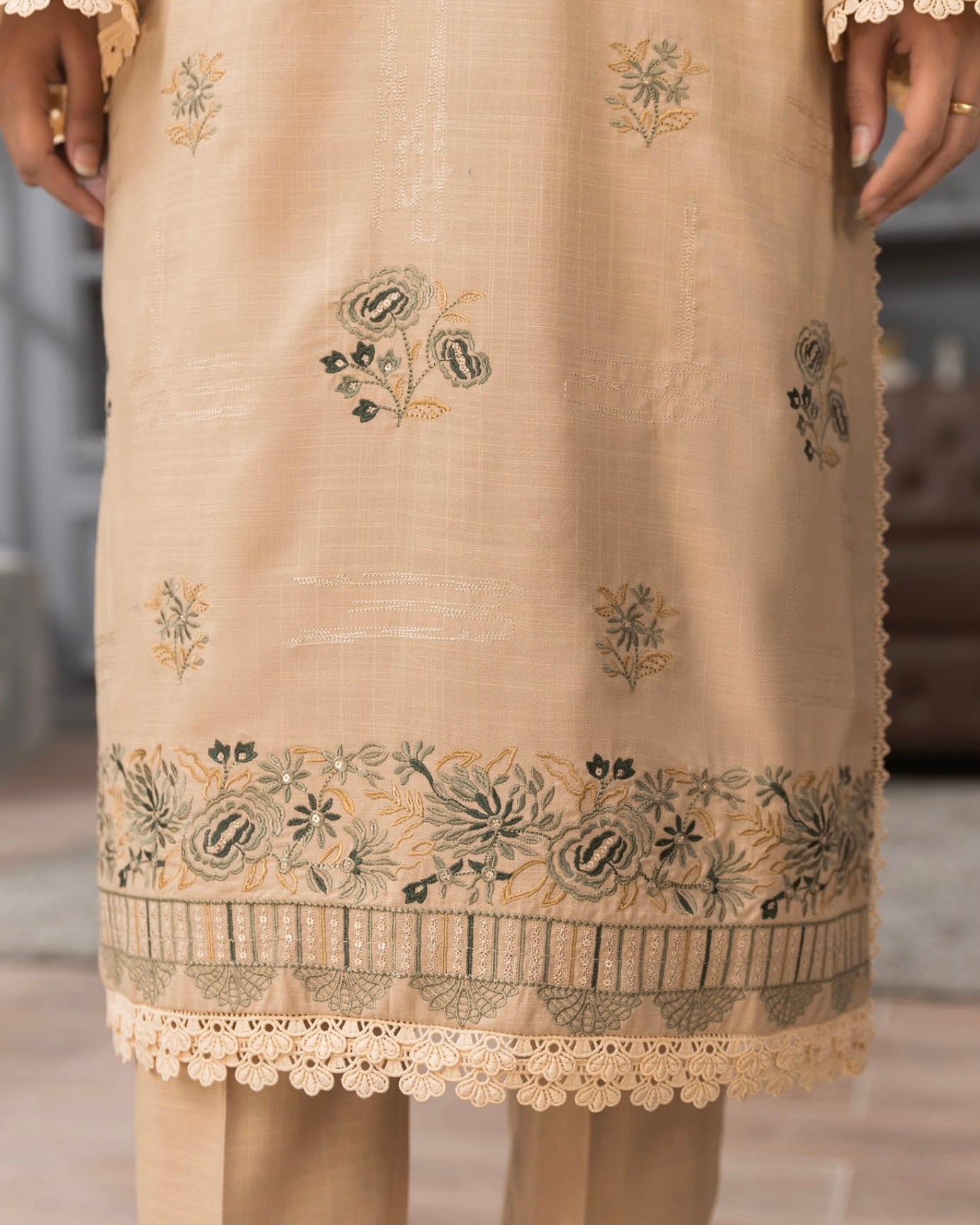 Fantak Afsanah | Emb Dhanak with Emb Wool Shawl | Design 3