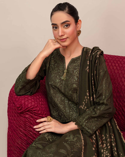 Gullerukh Riwaj | Embroidered Peach Wool with Acrylic Shawl | Design 3
