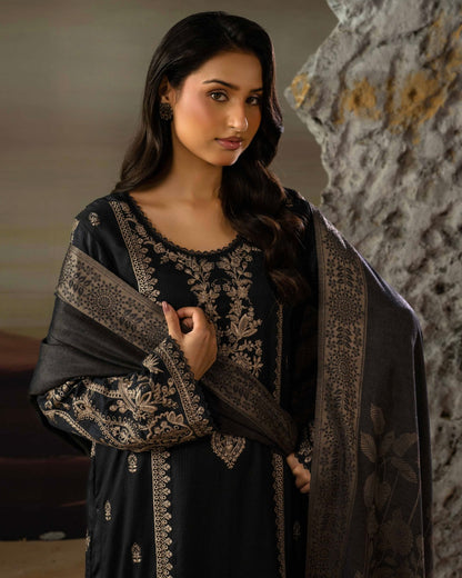 Gullerukh Goonj | Embroidered Stripe Dhanak Wool | Design 3