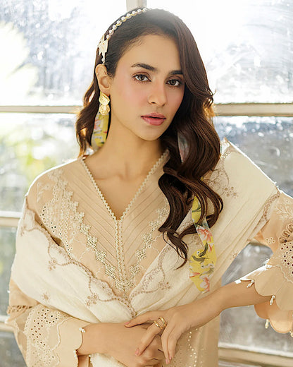 Zellbury Signature | Lawn Chikankari | Design 4018