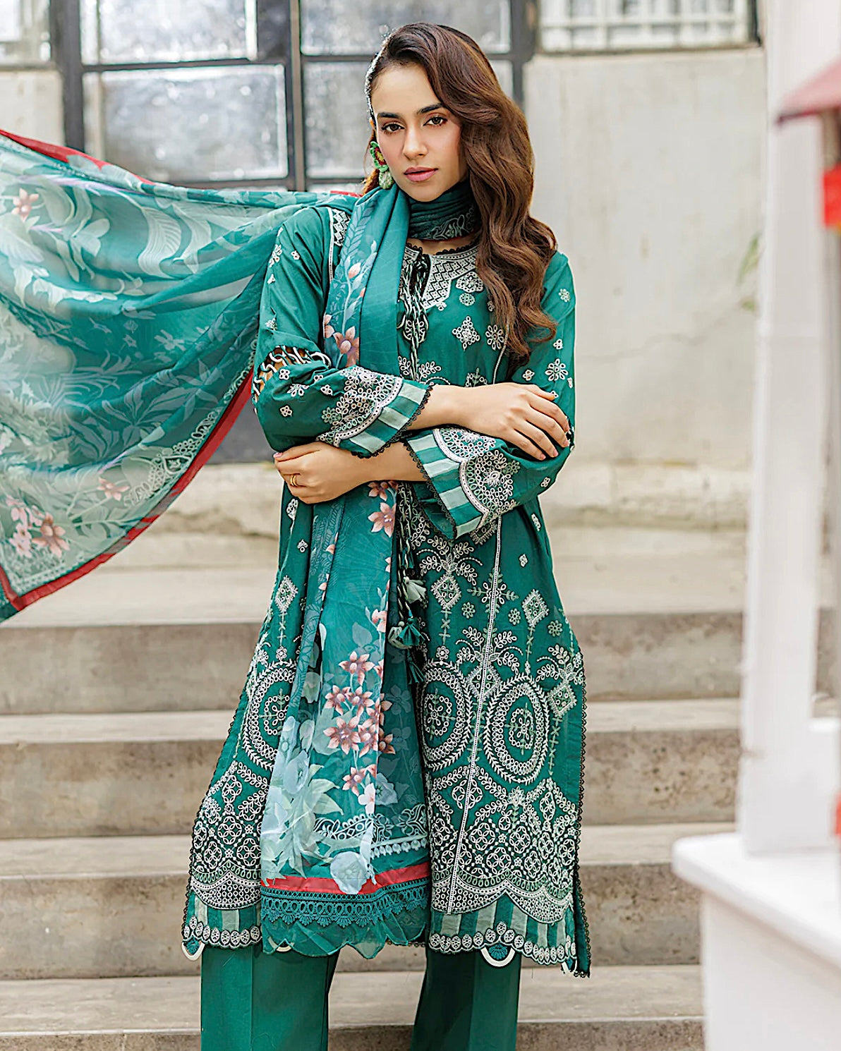 Zellbury Signature | Lawn Chikankari | Design 4034