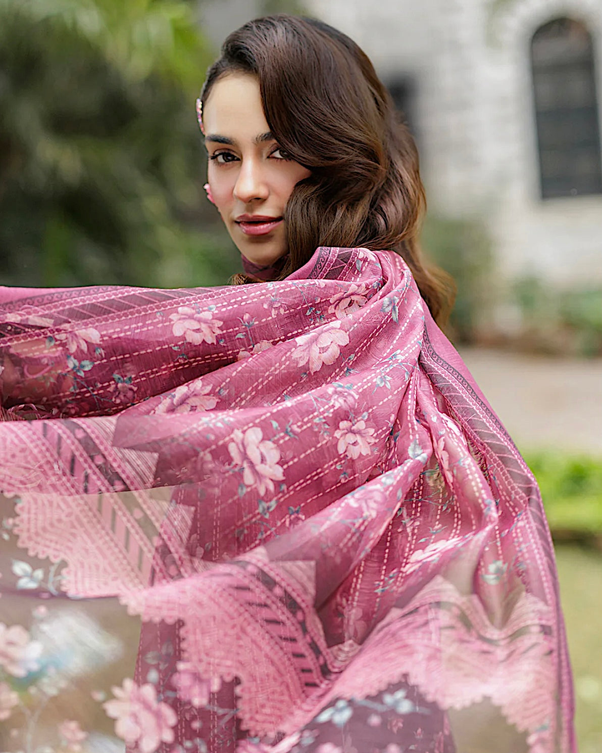 Zellbury Signature | Lawn Chikankari | Design 4040