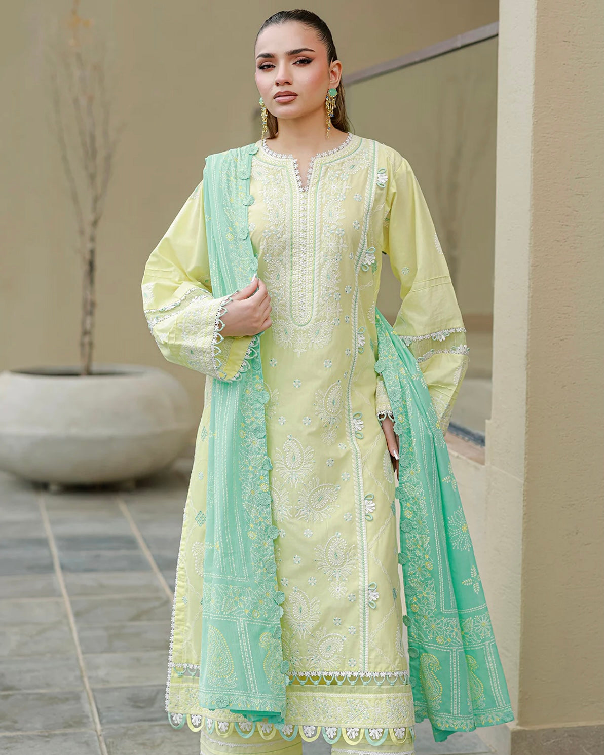 Zellbury Chikankari | Design 4046