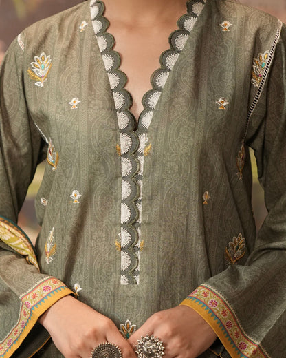 Zellbury | Embroidered Khaddar 3Pc | Design 404