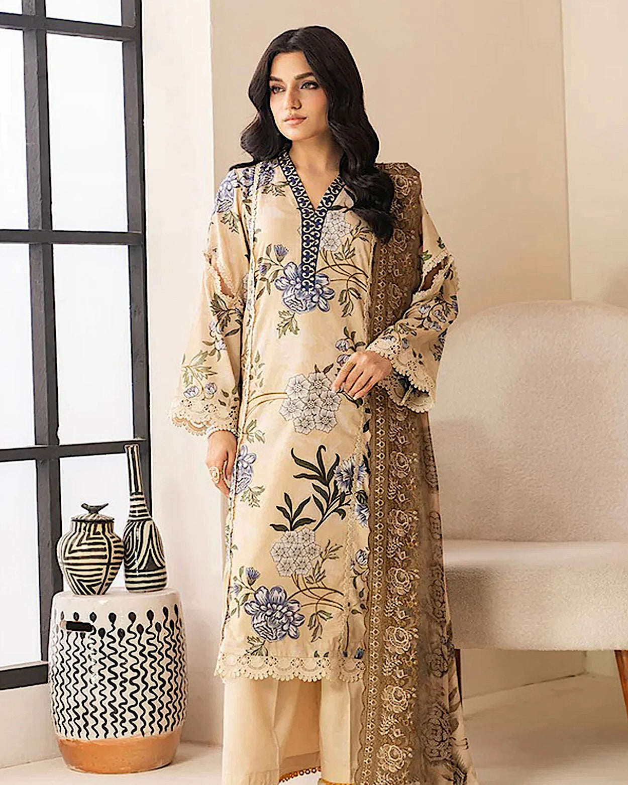 Johra Ehaab | Printed Lawn Emb Dupatta | Design 427