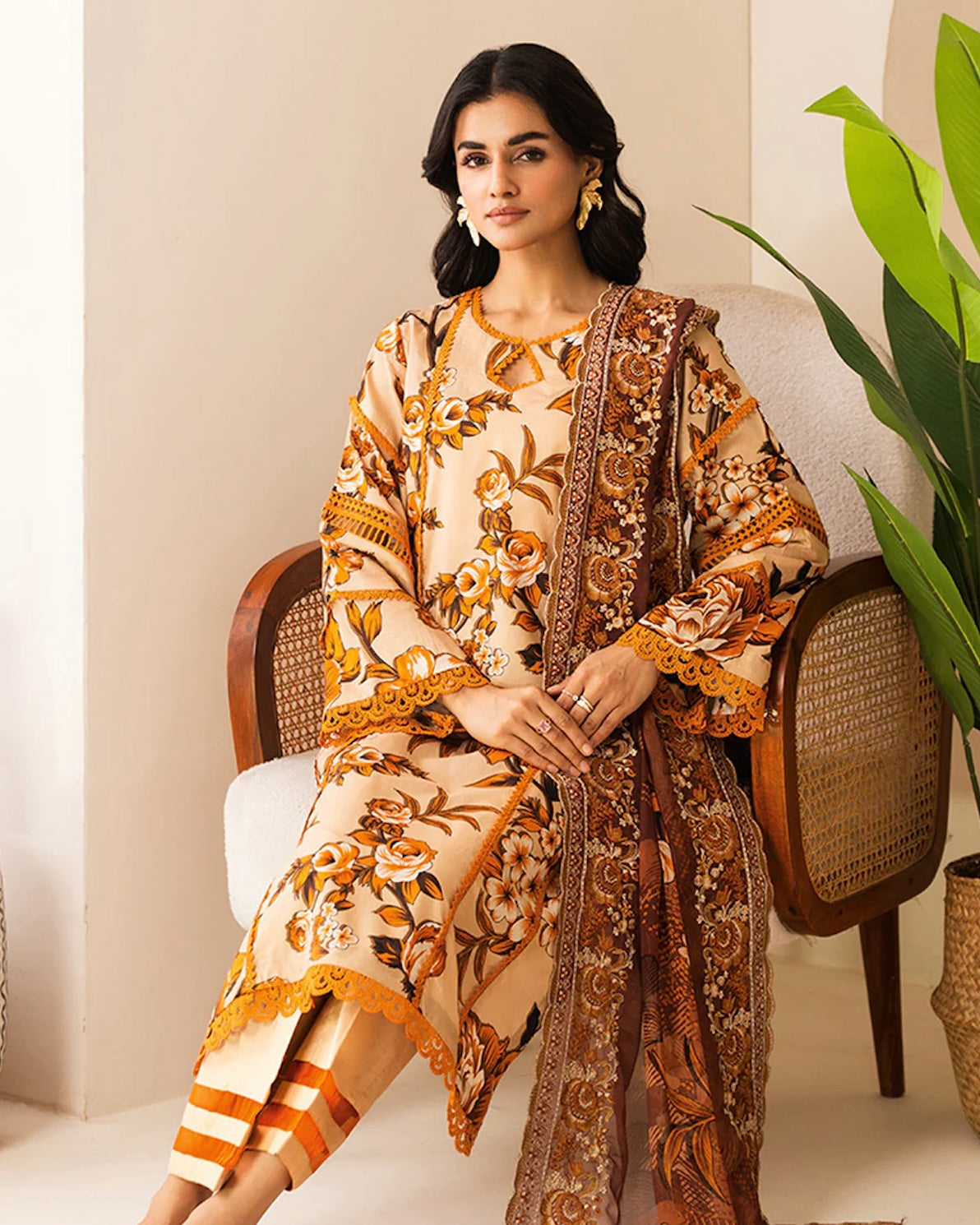 Johra Ehaab | Printed Lawn Emb Dupatta | Design 428