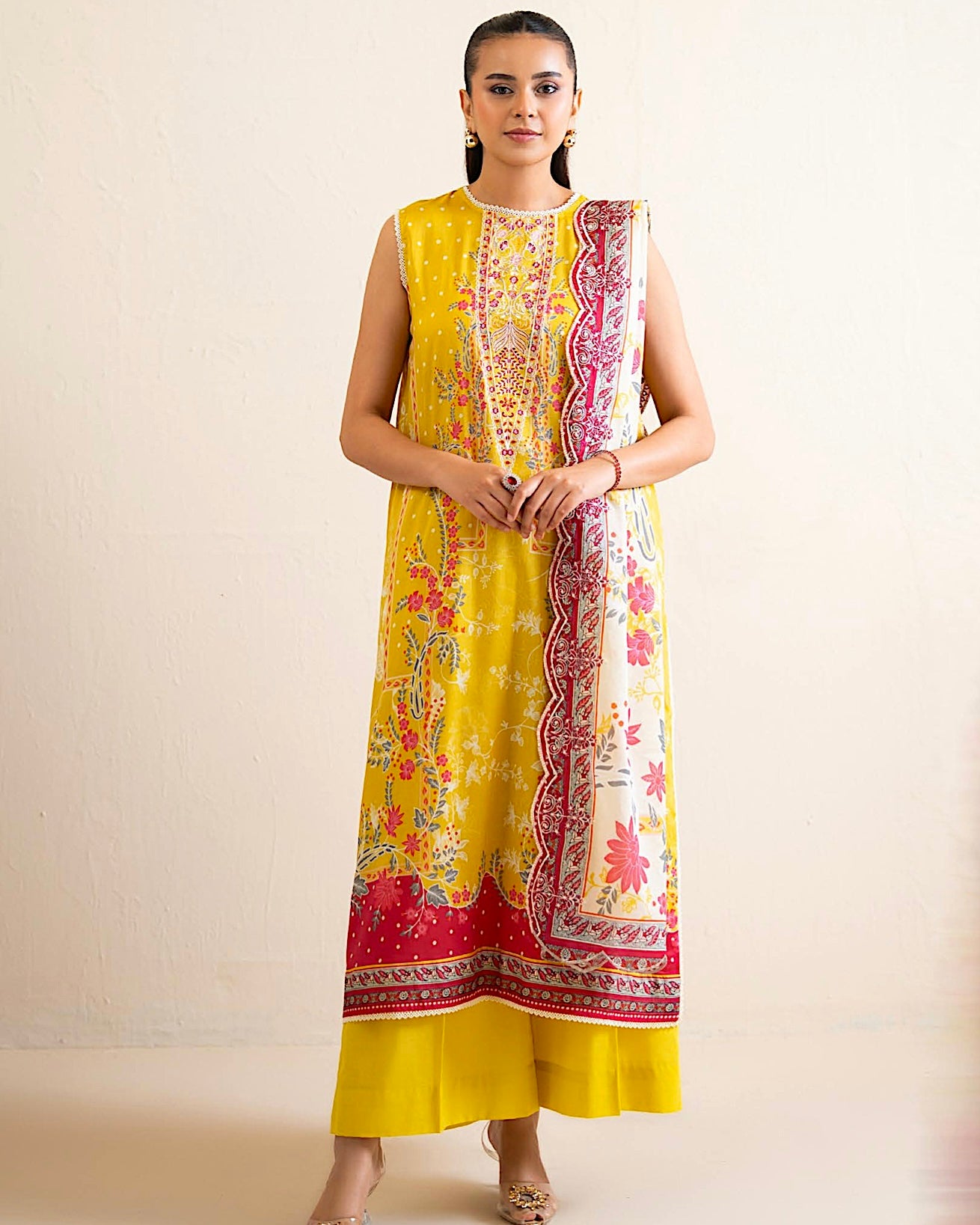 GullJee Hania | Embroidered Lawn | Design 4