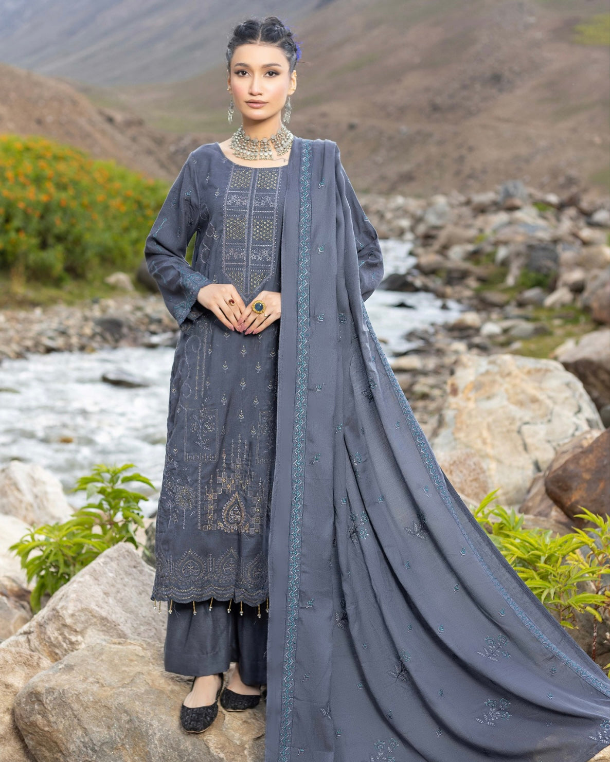 Sobia Waseem | Peach Leather Wool | Design 4