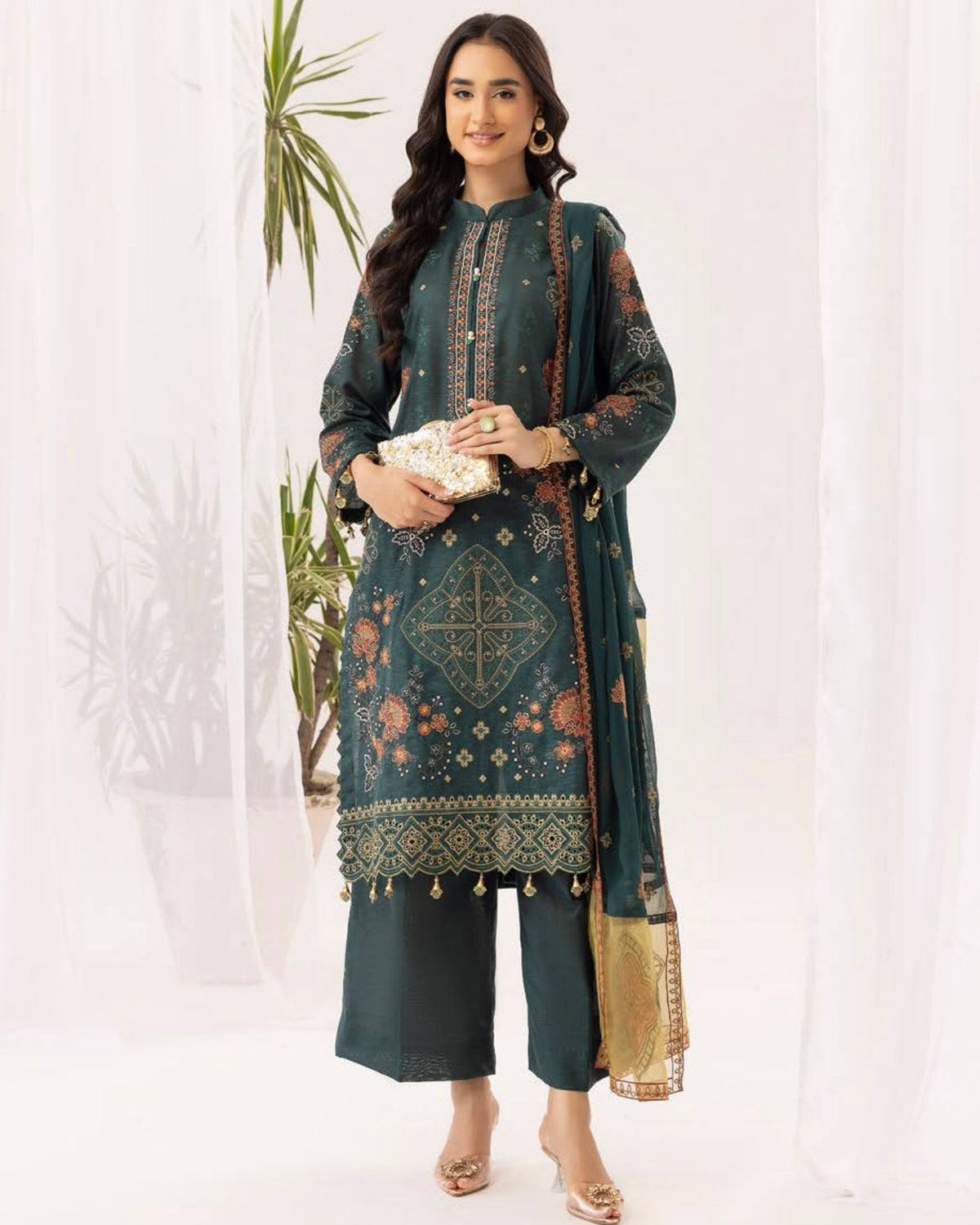 Palwasha Vaniya | Emb Karandi with Emb Chiffon Dupatta | Design 4
