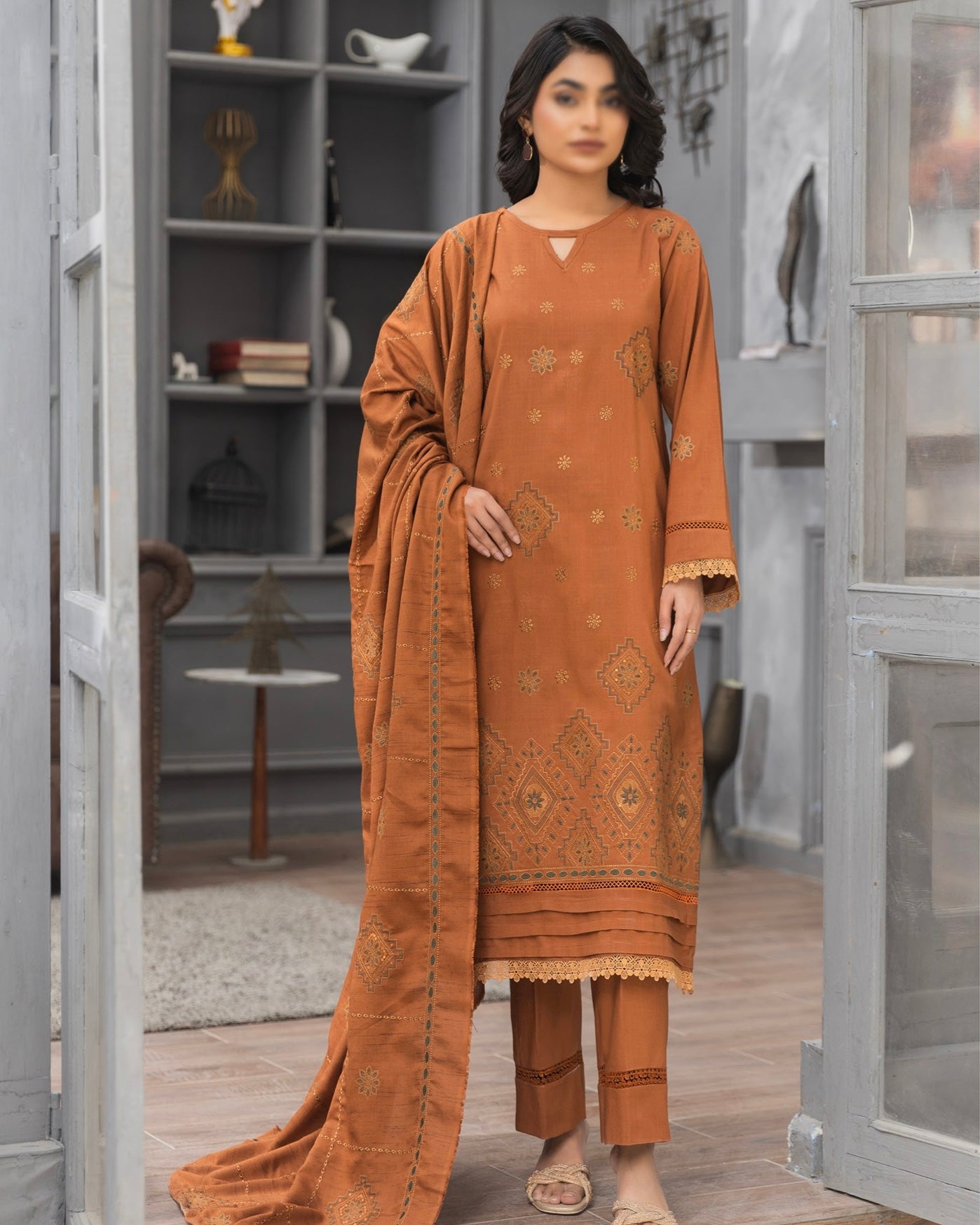 Fantak Afsanah | Emb Dhanak with Emb Wool Shawl | Design 4
