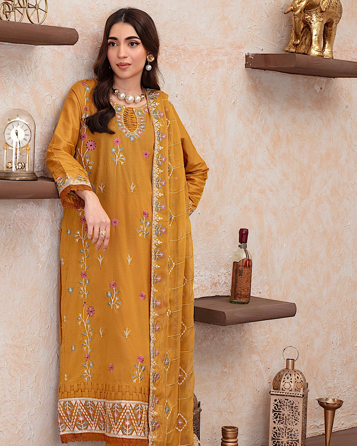 GulleRukh Upscale | Emb Lawn Emb Chiffon Dupatta | Design 4