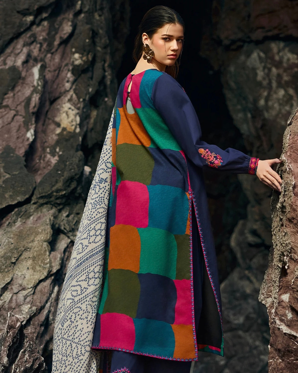 Charizma Sun Shine | Lawn Collection | Design 4