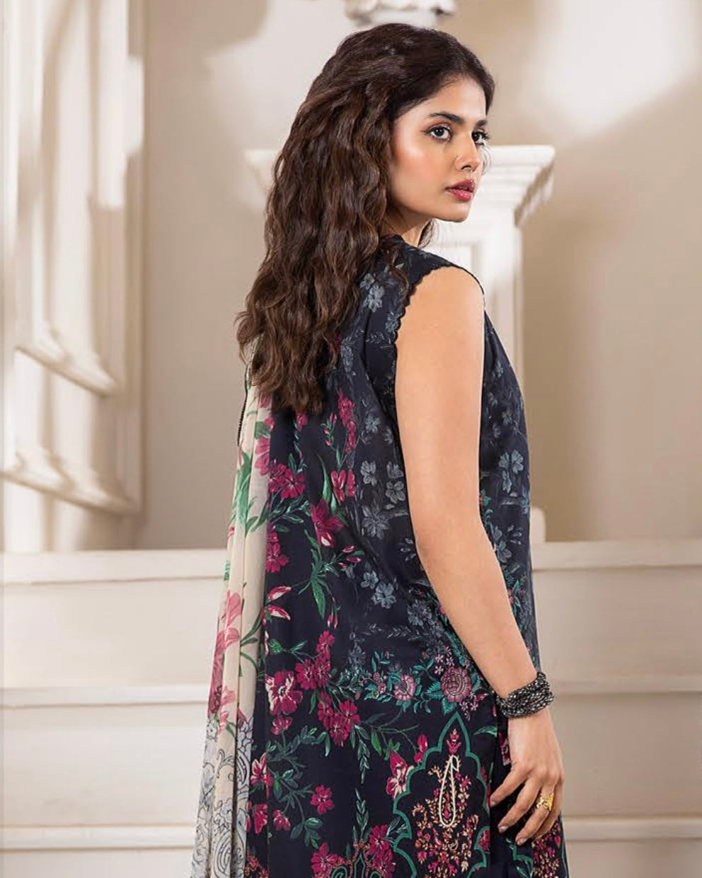GullJee Morja | Embroidered Lawn | Design 4