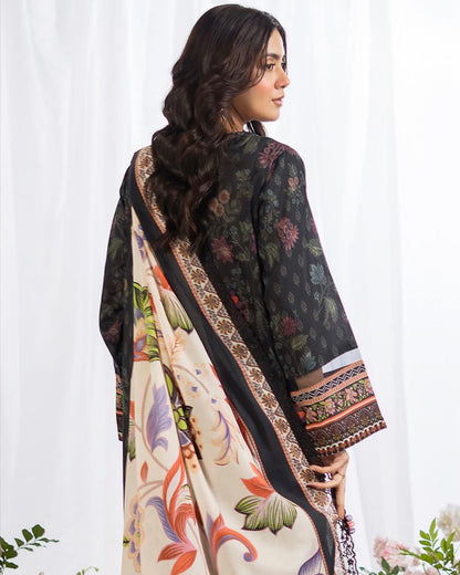 GullJee Haneen | Embroidered Lawn | Design 4
