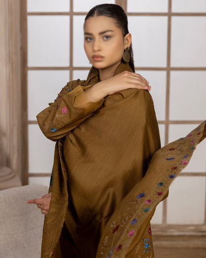 Fantak Nilofer | Emb Dhanak with Emb Wool Shawl | Design 4