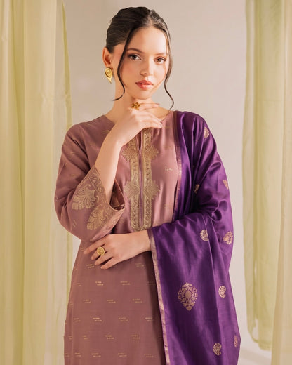 Gullerukh Banarsi | Jacquard Linen | Design 4