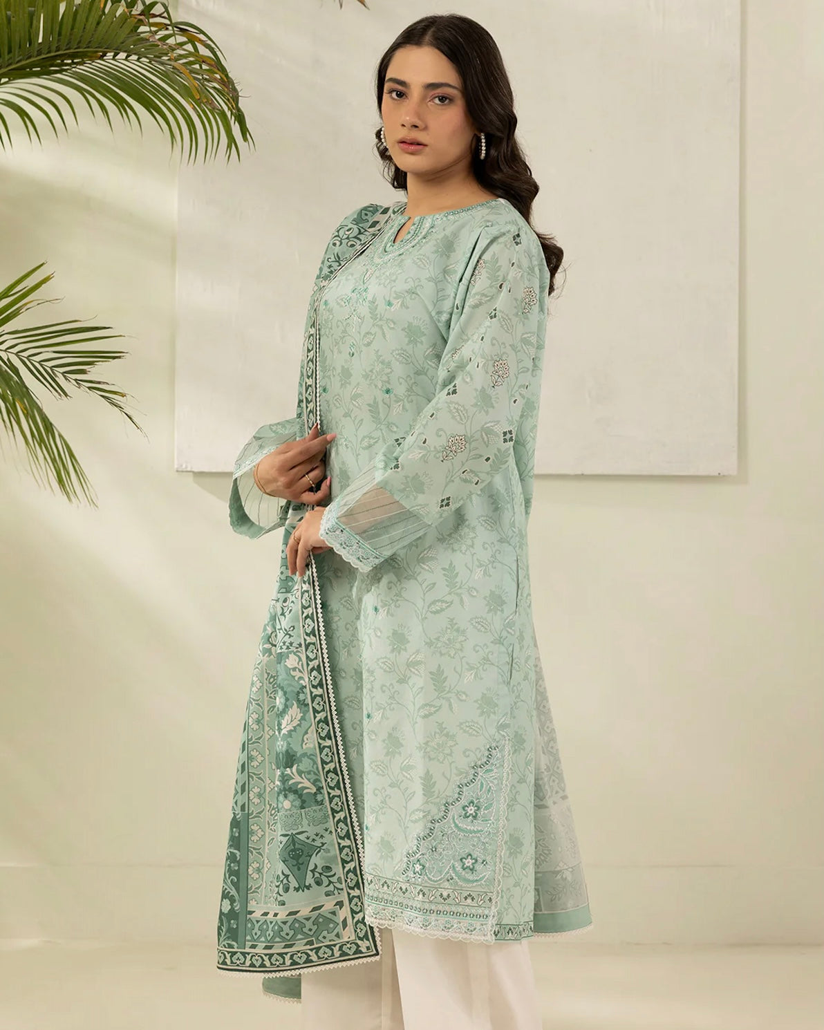 Zellbury | Embroidered Lawn 2pc | Design 530