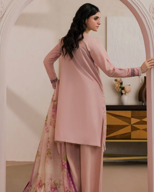 Zellbury Signature | Embroidered Lawn | Design 587