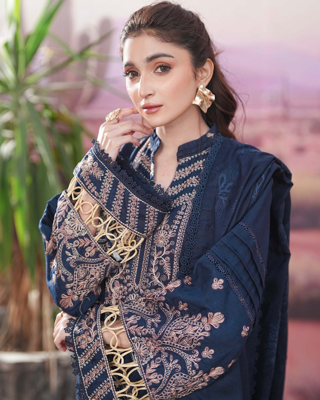 Johra Hoorish | Dhanak Velvet Jacquard | Design 593