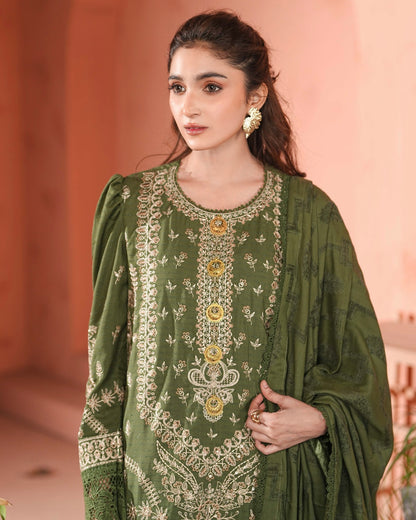 Johra Hoorish | Dhanak Velvet Jacquard | Design 594