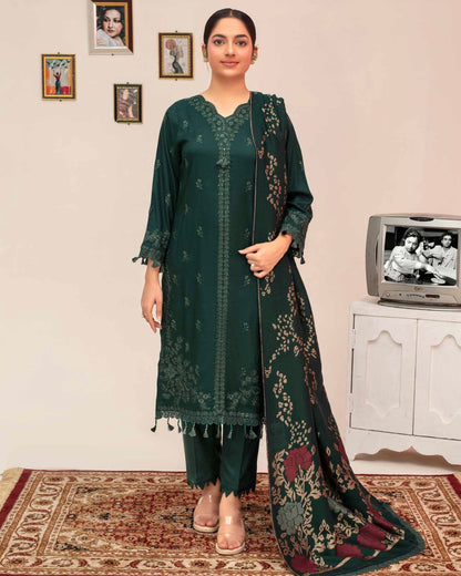 Gullerukh Riwaj | Embroidered Peach Wool with Acrylic Shawl | Design 5