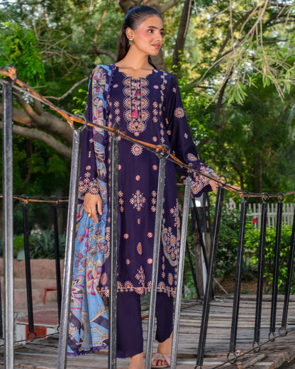 Gullerukh Marjan | Embroidered Linen Monar Dupatta | Design 5