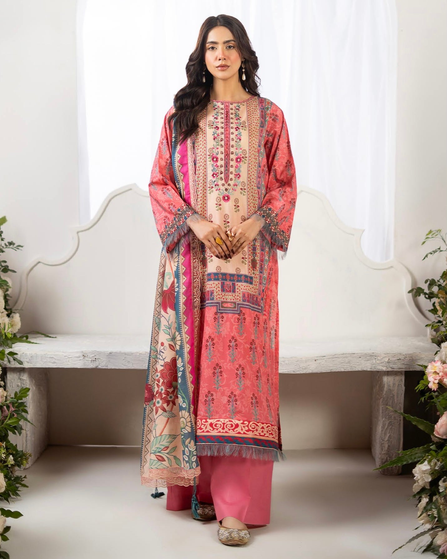 GullJee Haneen | Embroidered Lawn | Design 5
