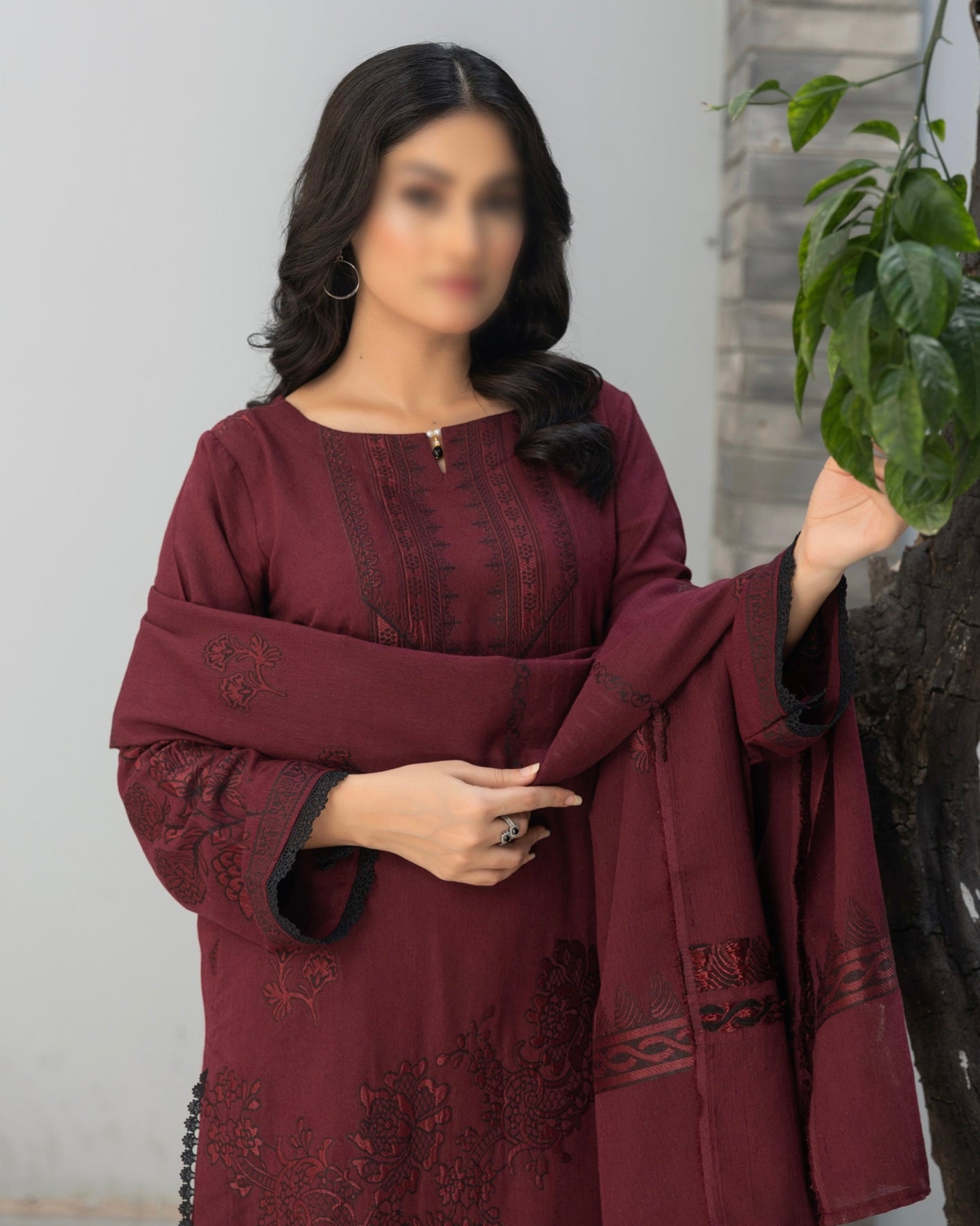 Fantak Jhalak | Zari Jacquard Karandi | Design 5