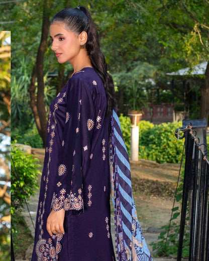 Gullerukh Marjan | Embroidered Linen Monar Dupatta | Design 5