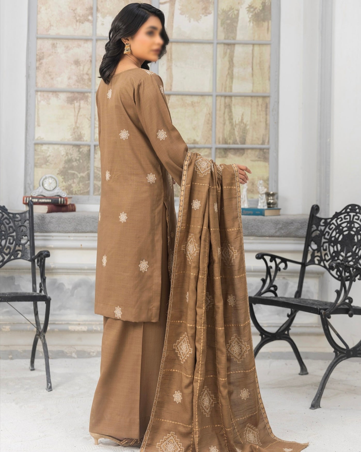 Fantak Afsanah | Emb Dhanak with Emb Wool Shawl | Design 5
