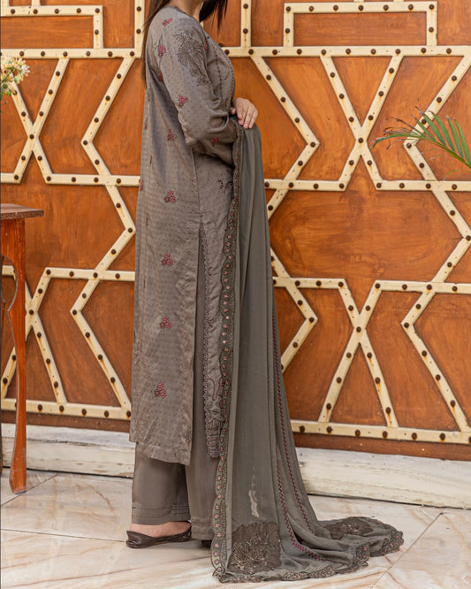 Fantak Xenia | Embroidered Viscose | Design 5
