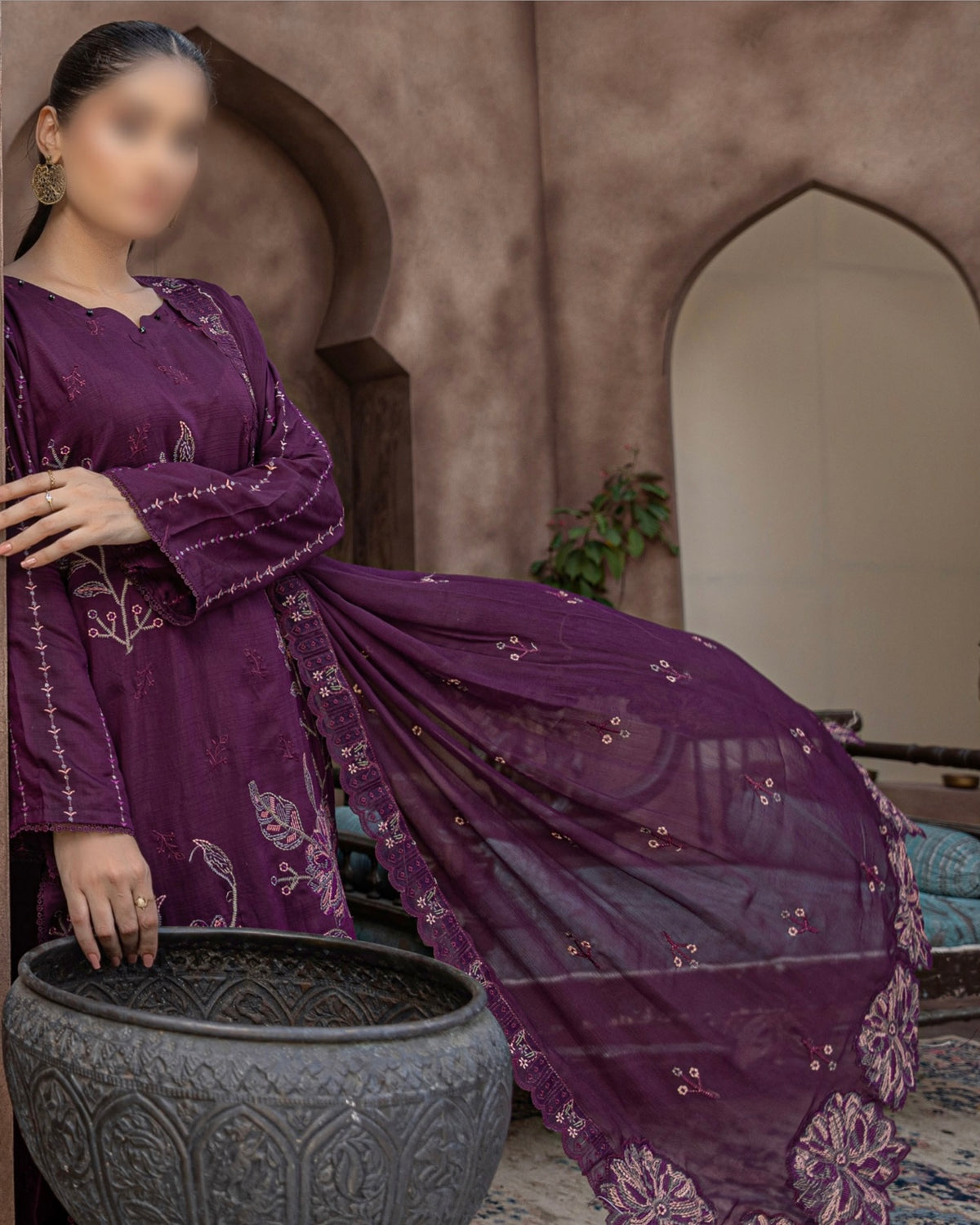 Fantak Ayra | Embroidered Doria Viscose | Design 5