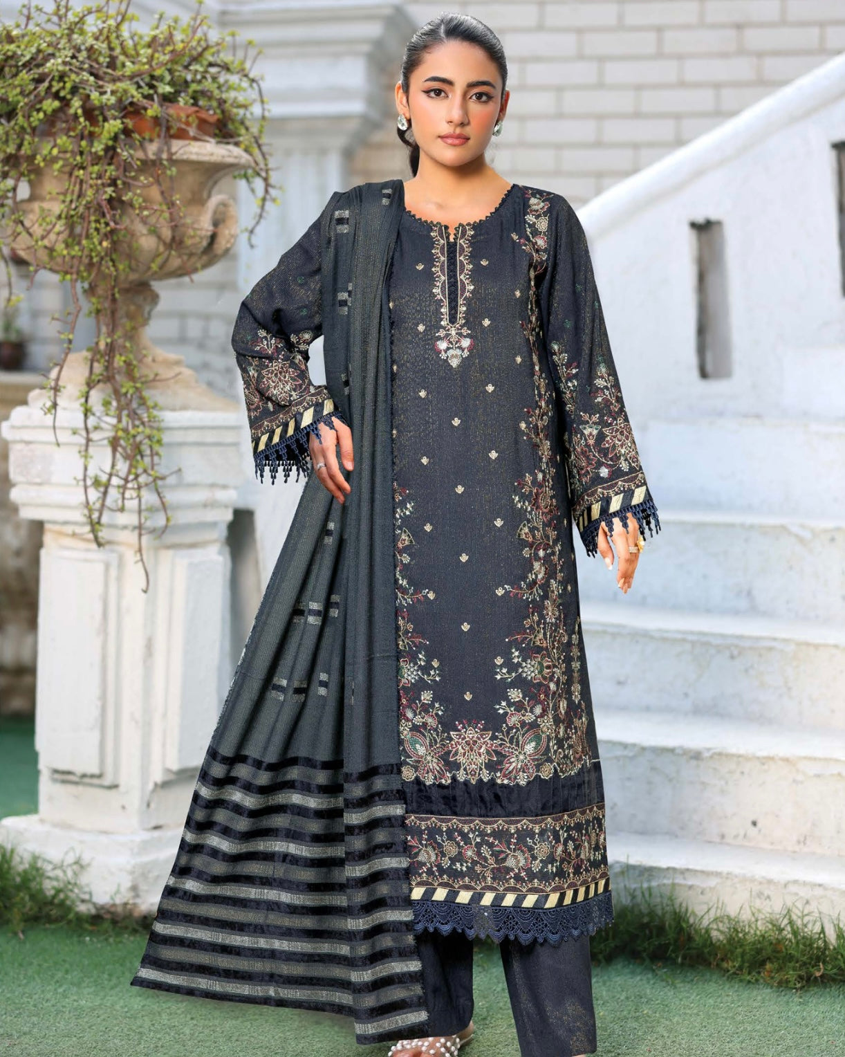 Johra Rawayat | Zari Peach Leather Velvet | Design 601