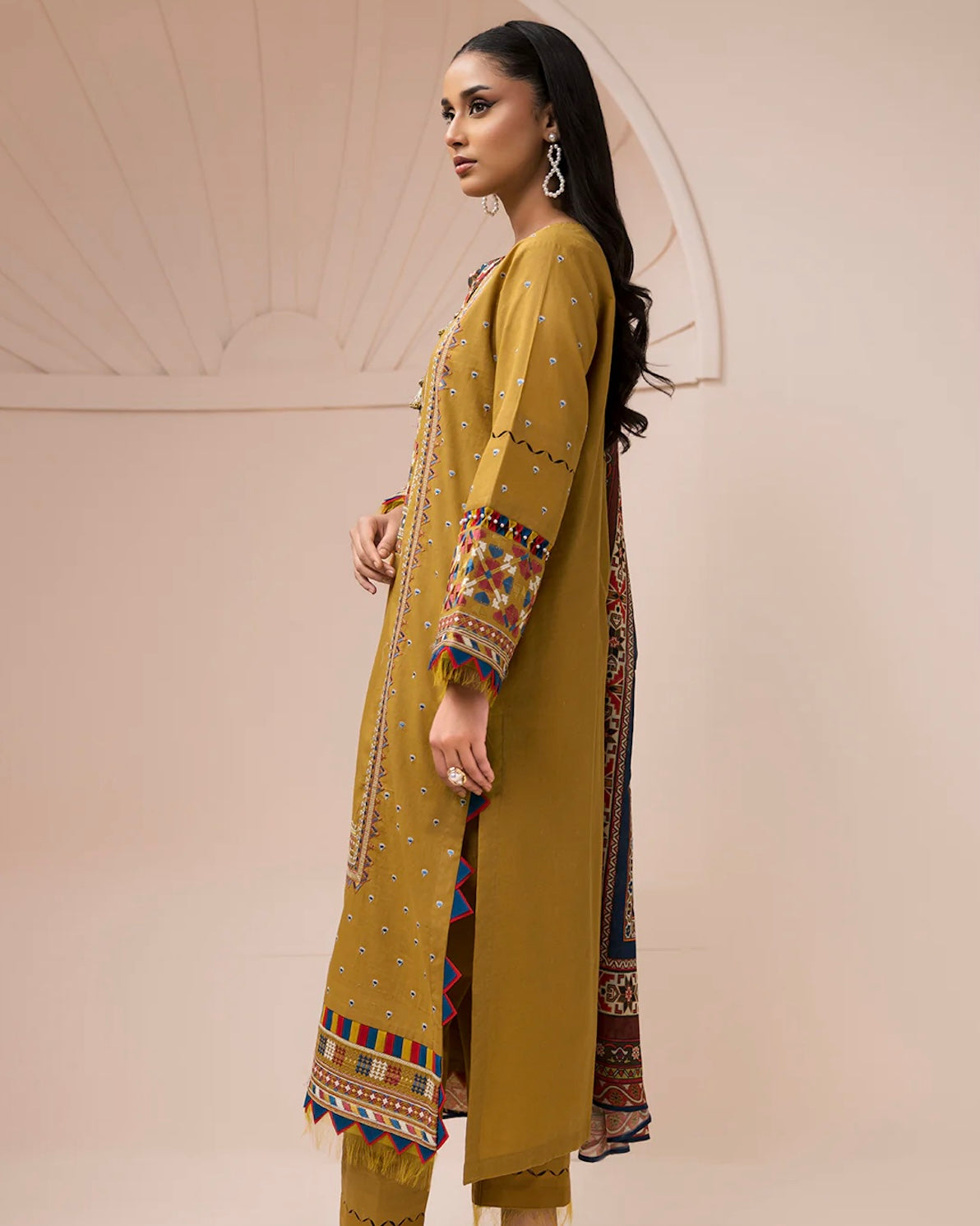 Zellbury | Signature Embroidered Lawn | Design 616