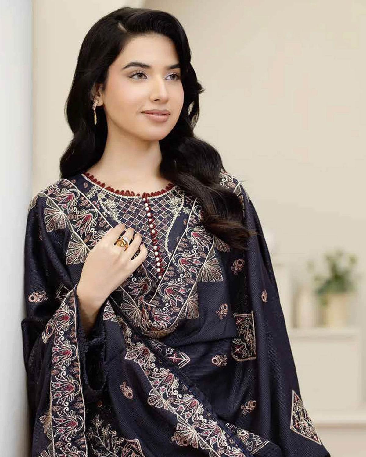 Johra Reet | Embroidered Fancy Peach Leather | Design 626