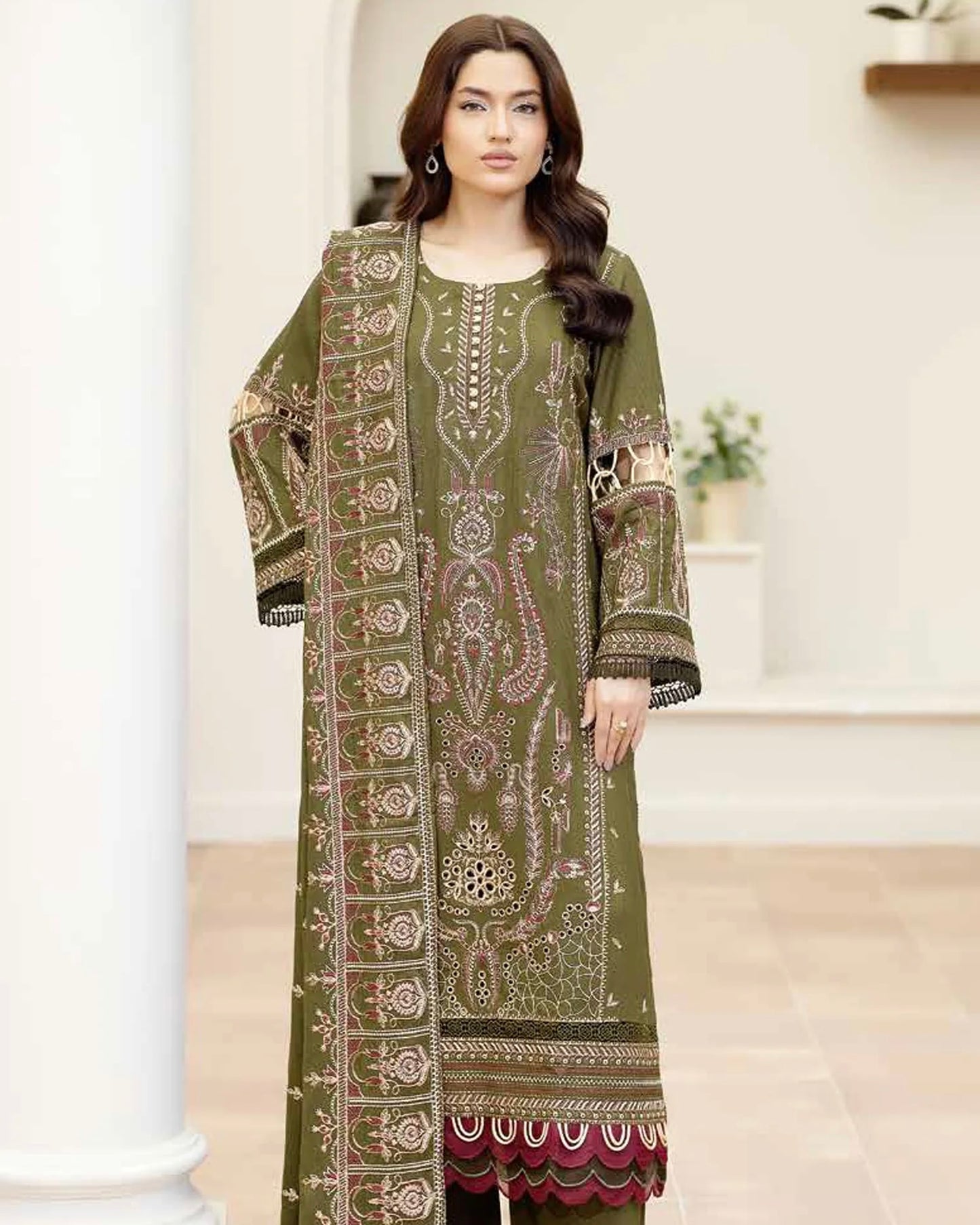 Johra Reet | Embroidered Fancy Peach Leather | Design 627