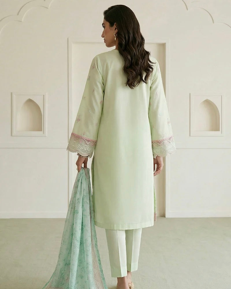 Zellbury Signature | Embroidered Lawn | Design 653