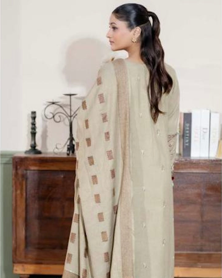 Johra Amsila | Embroidered Fancy Peach Leather | Design 664