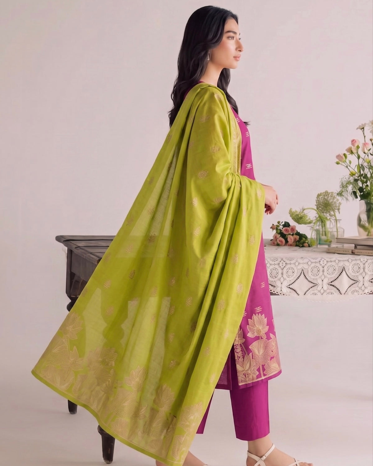 Gullerukh Banarsi | Jacquard Linen | Design 6