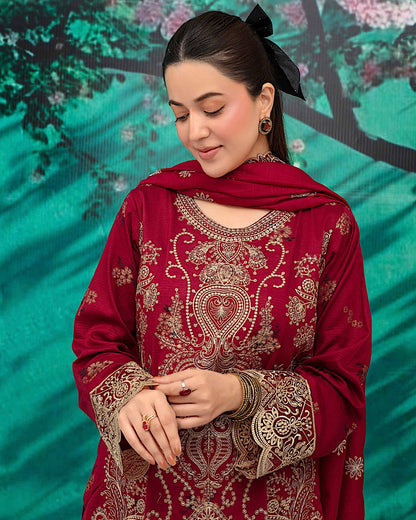 Gullerukh Baroshia | Embroidered Lawn Makhmal Dupatta | Design 6