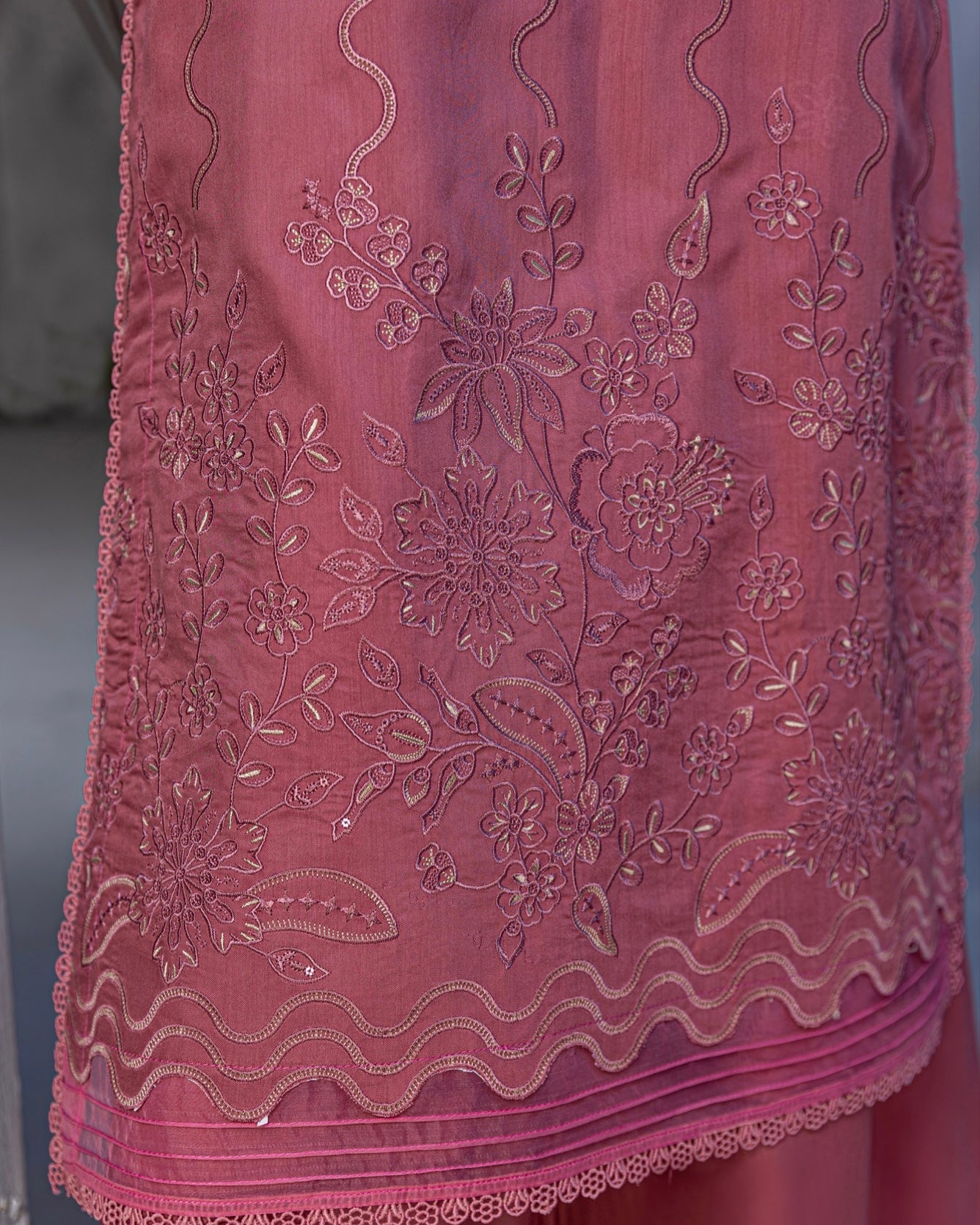Fantak Chloe | Embroidered Viscose | Design 6