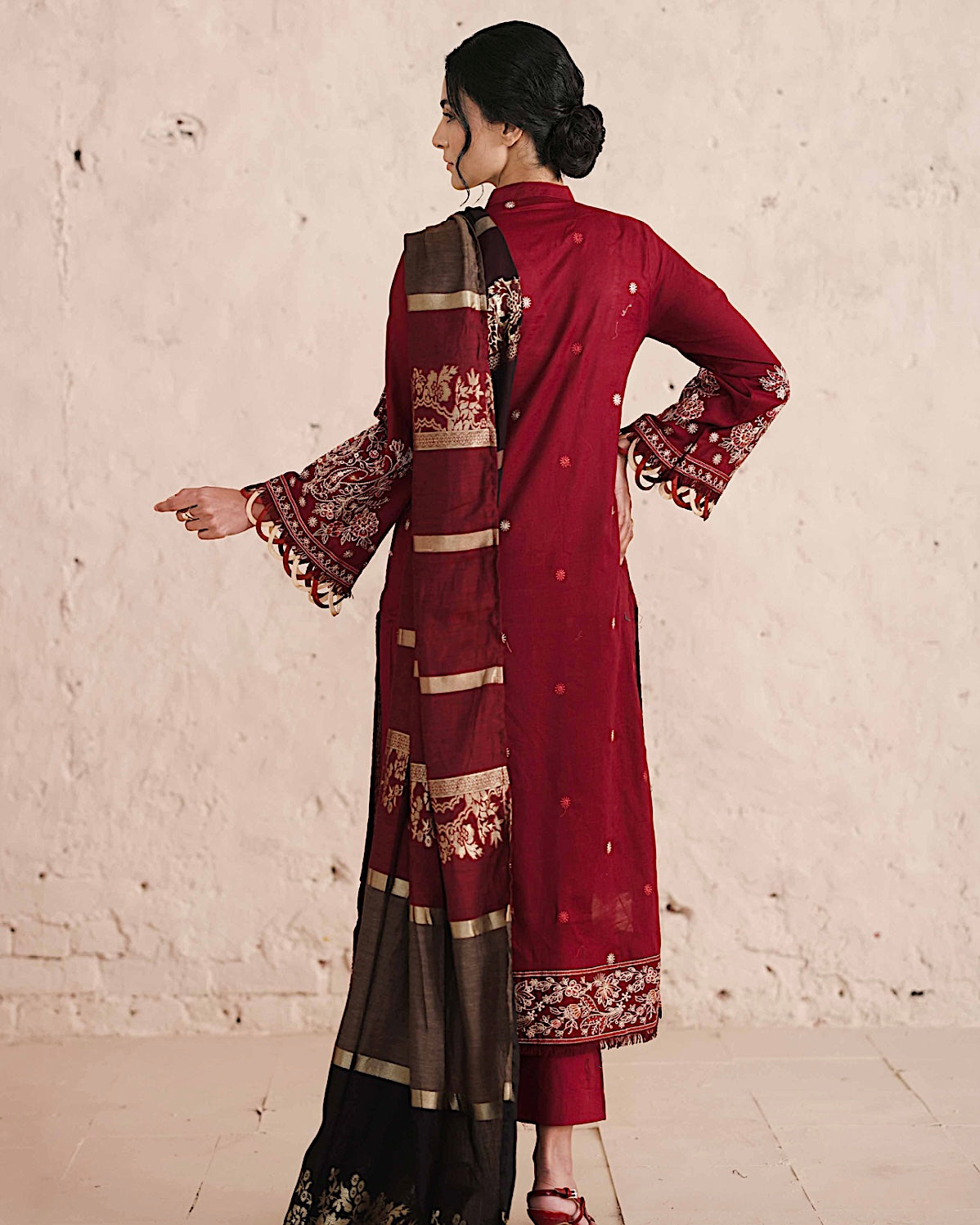 Johra Majestic | Embroidered Lawn | Design 74
