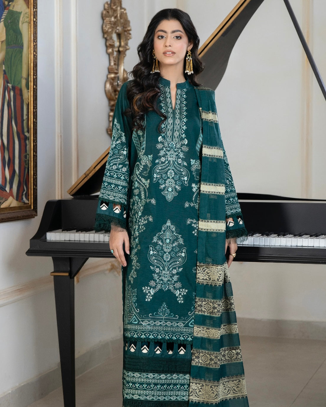 Johra Shab o Roz | Embroidered Lawn | Design 870