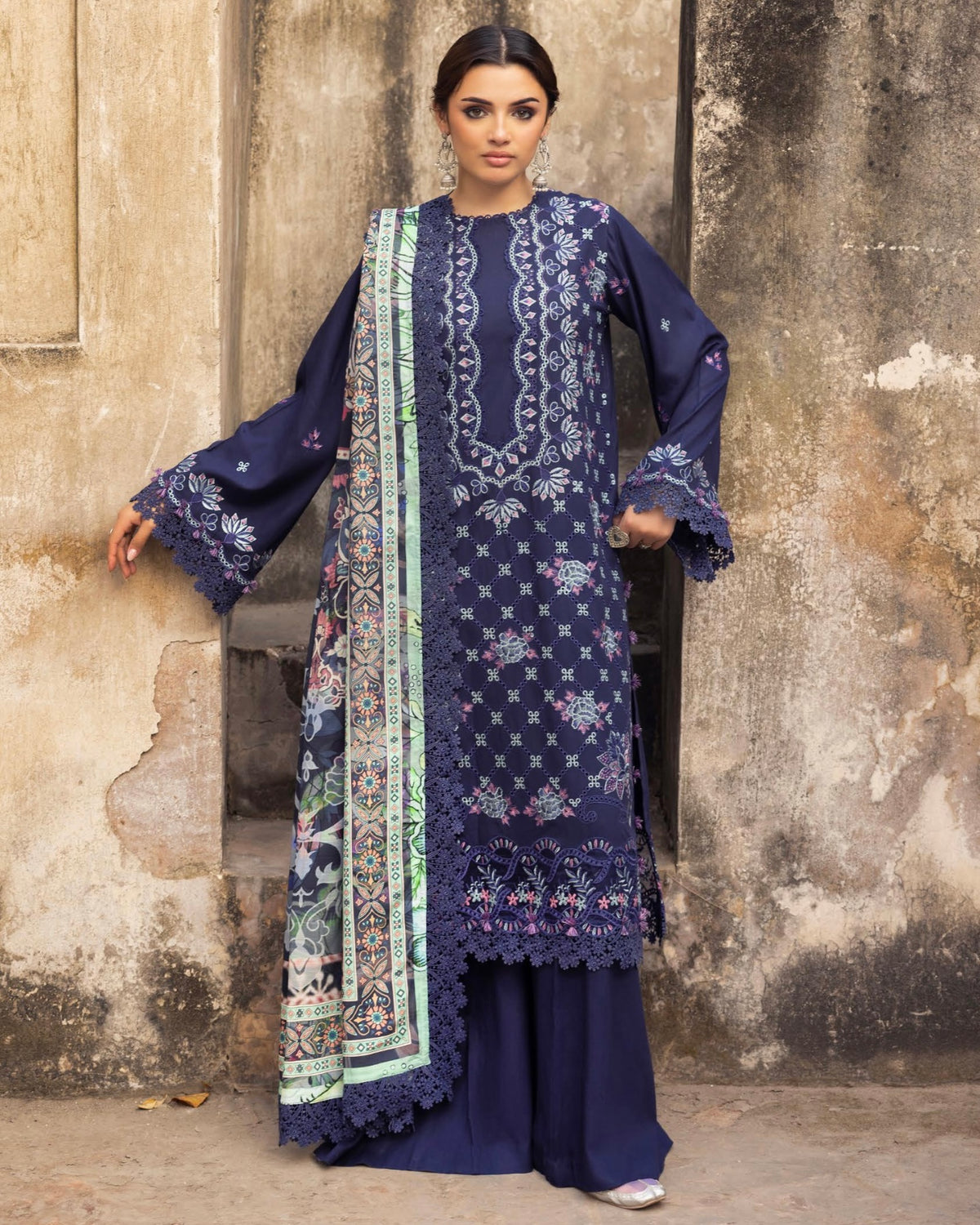 GullJee Shah Bano | Embroidered Linen | Design 8