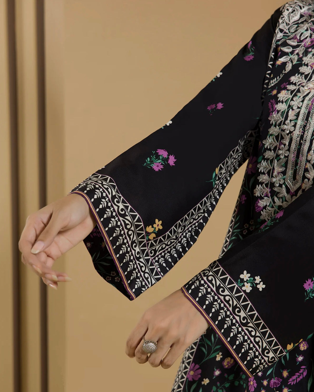 Zellbury | Embroidered Linen 2pc | Design 95